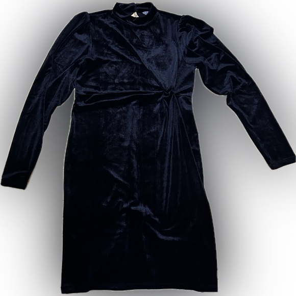 NWT Thyme Maternity Black Velvet Bodycon Open-Back Long Sleeve Dress. Size S - Picture 8 of 12